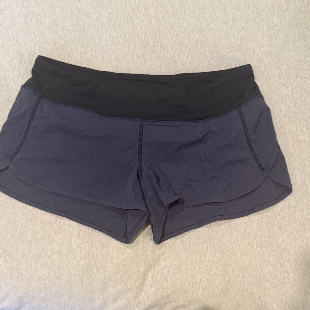 Lululemon Speed Up Low-Rise Lined
Short 2.5"